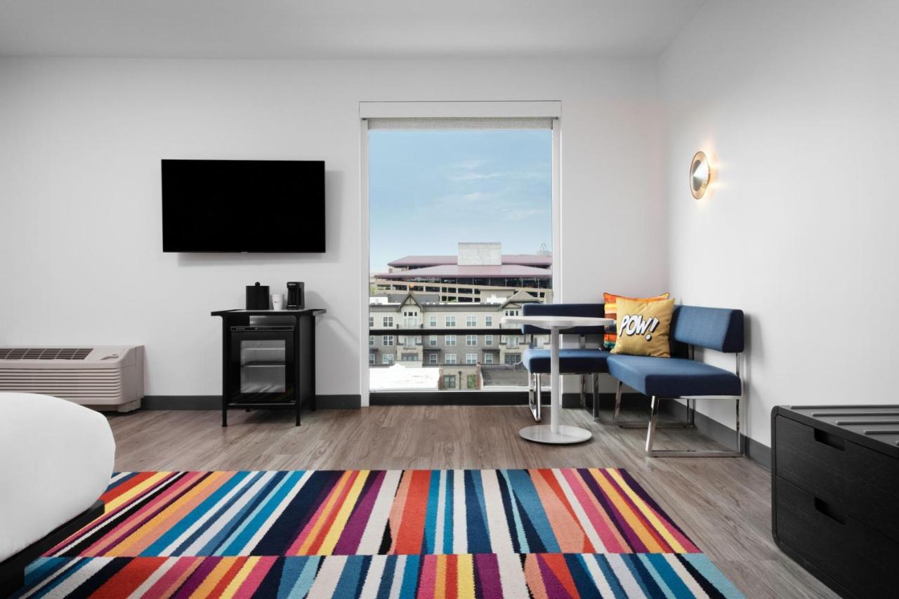 Aloft Kansas City Country Club Plaza المظهر الخارجي الصورة