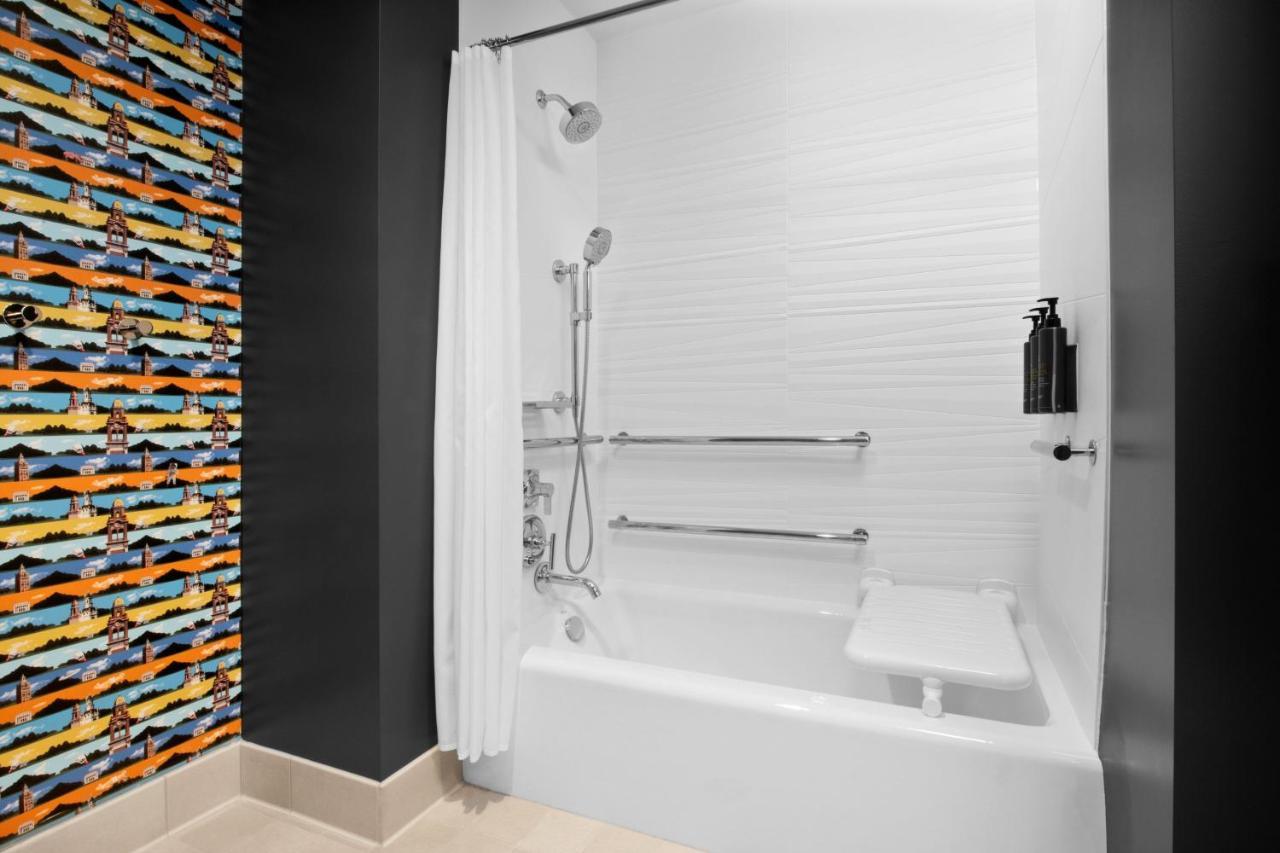 Aloft Kansas City Country Club Plaza المظهر الخارجي الصورة